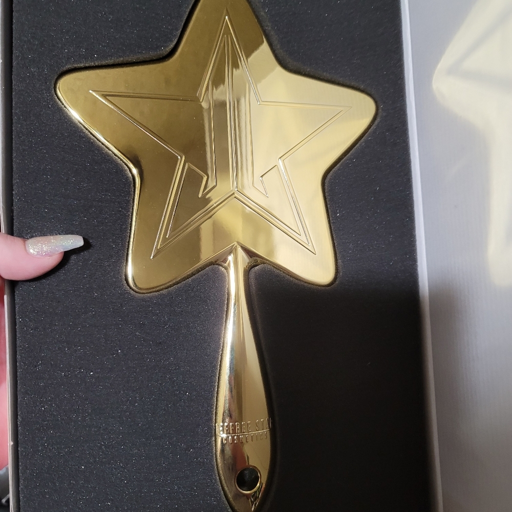 Gold chrome mirror jeffree star
